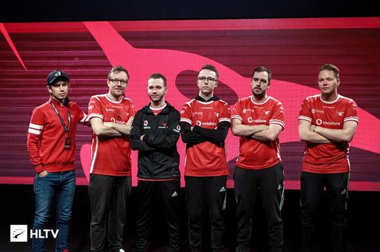 娜可露露胜率提升4%的最佳出装攻略